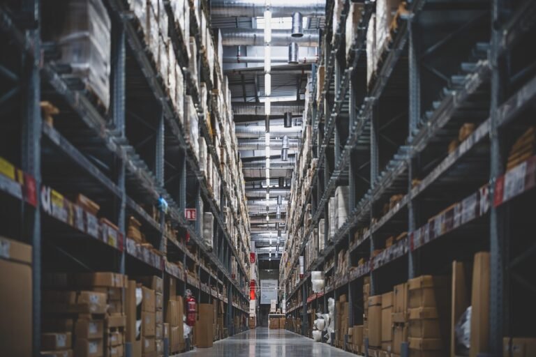 découvrez les meilleures pratiques et outils pour optimiser la gestion de votre inventaire. améliorez l'efficacité de votre entreprise, réduisez les coûts et gérez vos stocks de manière intelligente.