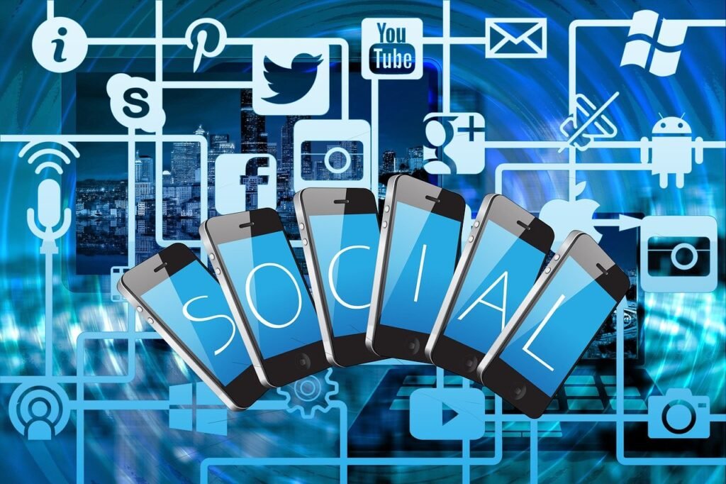découvrez le social commerce, une nouvelle stratégie de vente en ligne qui intègre les réseaux sociaux pour booster vos ventes, fidéliser votre audience et faciliter l'achat directement sur vos plateformes préférées.