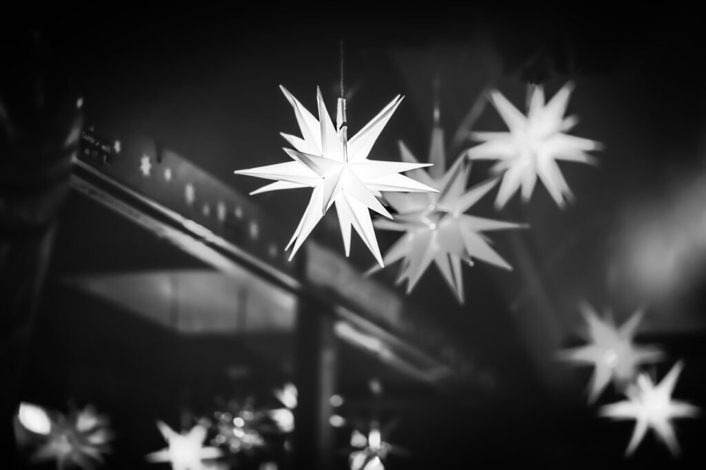 découvrez comment optimiser votre marché de noël grâce à des stratégies efficaces pour attirer plus de visiteurs, augmenter vos ventes et offrir une expérience magique qui comblera exposants et visiteurs.