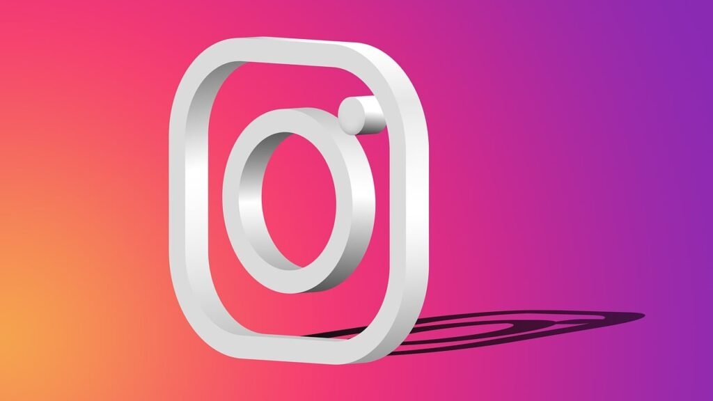 découvrez instagram, le réseau social incontournable pour partager vos photos, vidéos et stories. connectez-vous avec vos amis, inspirez-vous des créateurs et explorez des contenus tendance partout dans le monde.
