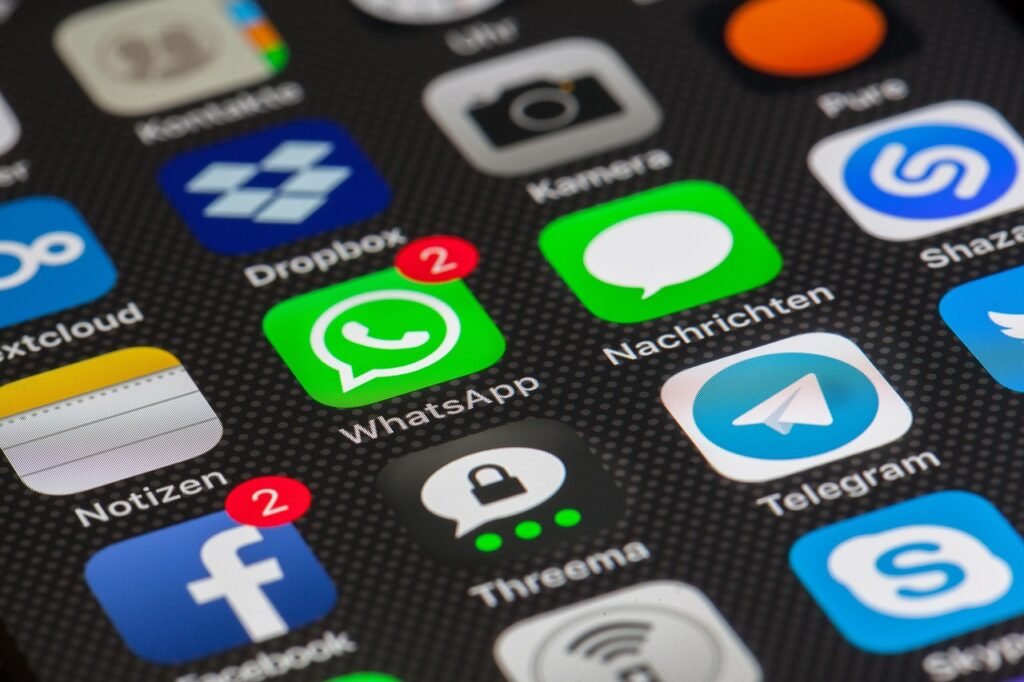 découvrez comment le social selling peut booster vos ventes en tirant parti des réseaux sociaux pour interagir efficacement avec vos clients et prospects. adoptez des stratégies gagnantes pour développer votre chiffre d'affaires.